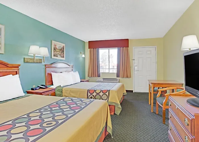 Hotel Super 8 By Wyndham Downtown Convention Center Tucson
